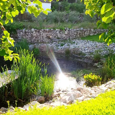 Κατάλυμα σε φάρμα Estabulo De Valinhas Vitorino dos Piães