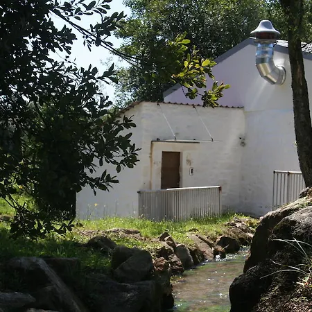Estabulo De Valinhas Vitorino dos Piães