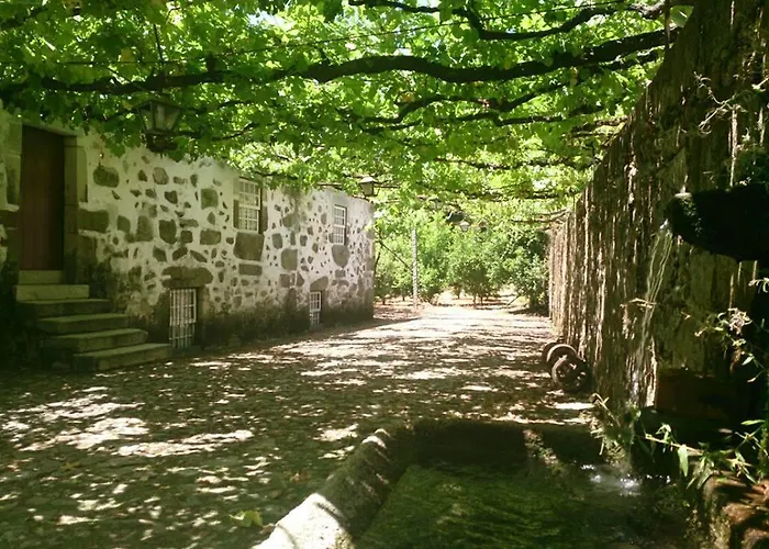 Feriegård Estabulo De Valinhas *